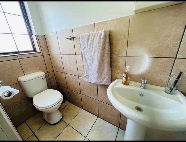 1 BEDROOM APARTMENT TO LET IN SONHEUWEL